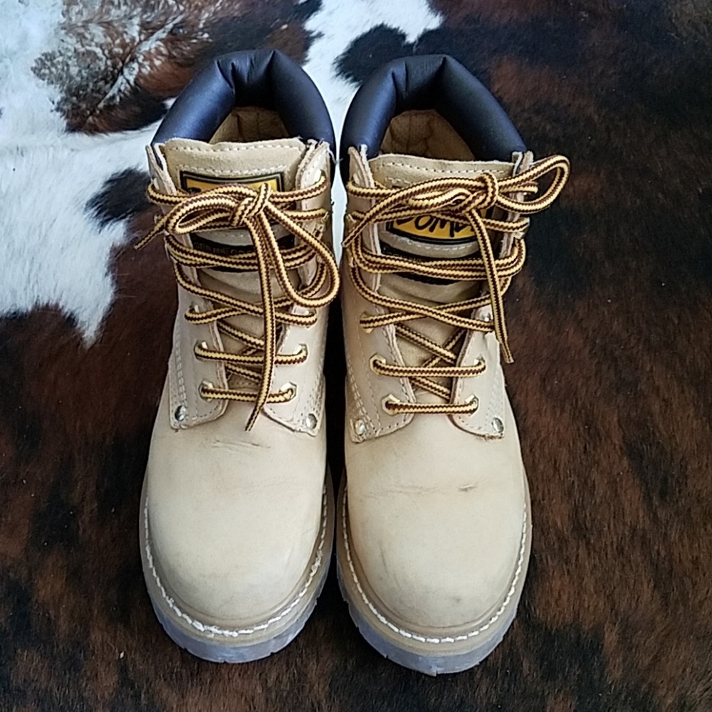 Bomba oil resistant rubber-soled boots.